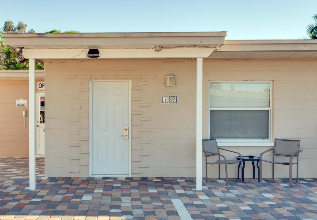 Fountain Cottages Inn Fort Myers Bagian luar foto